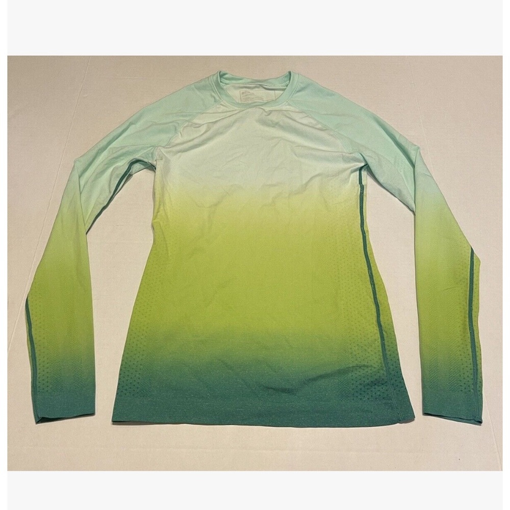FIGS Salta seamless under scrub in ombré green, size XS